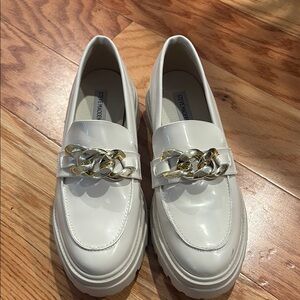 Steve Madden White Loafers with Gold Chain